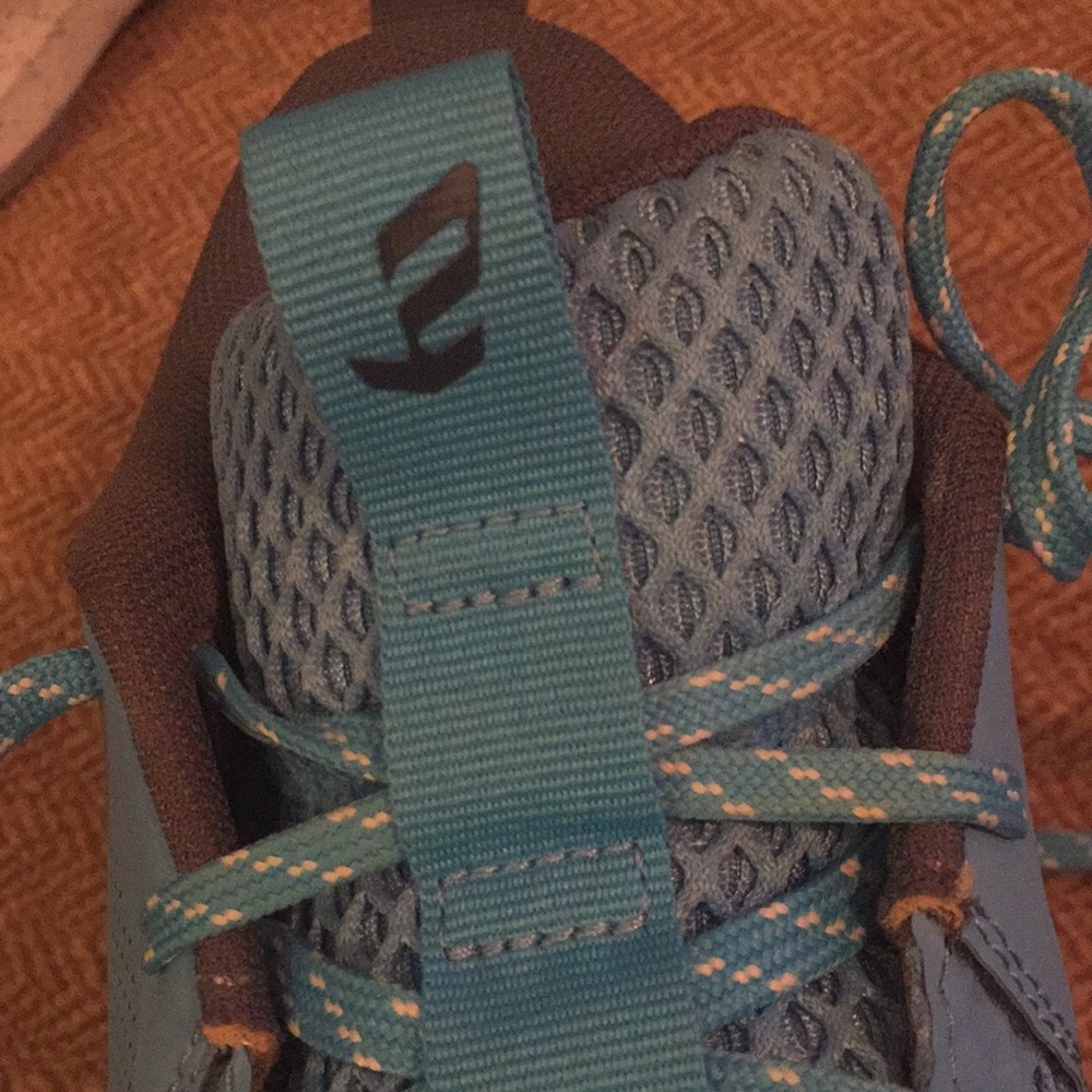 Under Armor - image 5